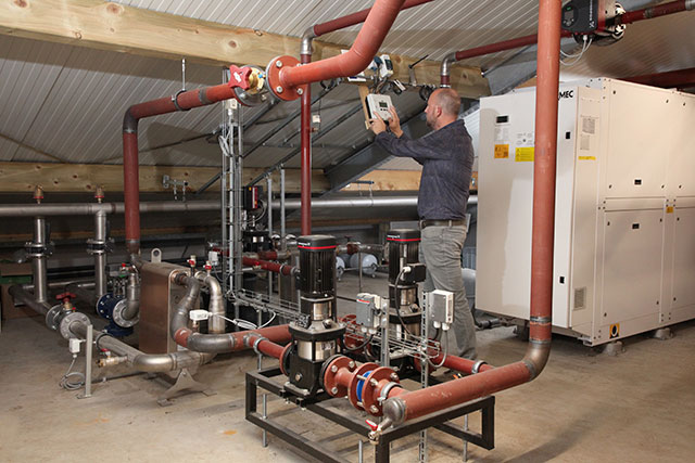 Warmtepomp & sturing warmtebatterij